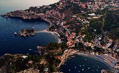 La guerra lascia Catania senza voli verso l'Oriente, prima disdette negli hotel di Taormina