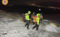 Ritrovato sull'Etna il turista disperso: recuperato dal soccorso alpino di Nicolosi, Vigili del Fuoco e Guardia di Finanza