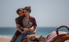 Il film di Muccino debutta in testa agli incassi, regista e cast a Catania