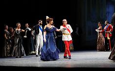 Splendori e ombre: il ballo di Donna Franca Florio al Teatro Massimo Bellini