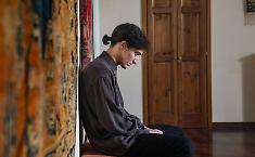 Un omaggio a Franco Battiato: serata di parole, arte e cinema al Cine Teatro Rex