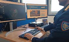 Catania, arrestato un collaboratore scolastico: fotografava le alunne e poi creava con l'intelligenza artificiale immagini di nudo