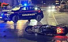 Giarre, rubano furgone e scappano all'alt dei carabinieri: inseguimento a folle velocit&agrave; sulla Statale