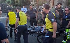 Agita il bastone verso il drone: cos&igrave; si &egrave; salvato l'anziano smarrito sull'Etna
