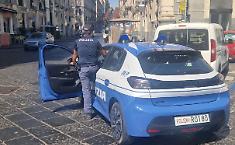 Ruba l'incasso alla titolare di una ferramenta, il marito lo di lei blocca in strada: arrestato