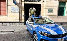 Stalking, violazione di domicilio e aggressione: 33enne agli arresti domiciliari con braccialetto elettronico