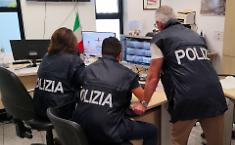 Creavano pagine internet-civetta e svuotavano i conti con i bonifici istantanei: individuata banda di truffatori online