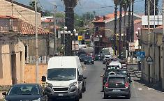 Il mercato ortofrutticolo manda in tilt la viabilit&agrave;: auto bloccate per ore