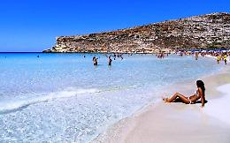 Spiaggia dei Conigli di Lampedusa: pi&ugrave; bella al mondo e prima anche in Europa e in Italia