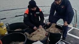 Novellame, sequestrate diverse reti nelle acque di Seccagrande a Ribera