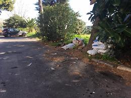 Catania: rifiuto in giacenza da mesi in via Cristallo