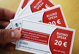 Beccati 28 "furbetti" dei buoni spesa tra Viagrande e Aci Bonaccorsi