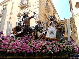 Coronavirus, saltano in parte i riti della Settimana Santa