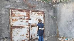 Catania, al villaggio Zia Lisa II discarica illecita con l'aiuto di un netturbino