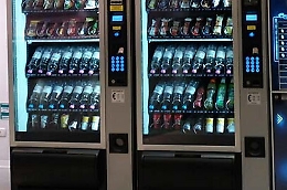 Catania, furti a distributori automatici in uno stabile: un denunciato