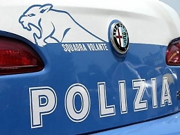 Catania, spedizione punitiva nella casa del suo ex e della sua nuova compagna: cinque denunciati