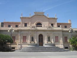 Turismo, Musumeci: «L'Inail potrà investire sulle terme di Sciacca e Acireale»