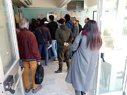 Coronavirus, file alle Agenzie delle Entrate di Catania: si entra in gruppo