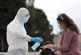 Coronavirus, da sequenza genetica arriva conferma: "Virus in Italia già da tempo"