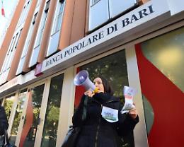 Banche in crisi, Federconsumatori: «Paura per i risparmi? Soldi alle Poste»
