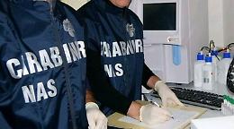 Scarsa igiene in un ristorante ad Ortigia: il Nas lo chiude