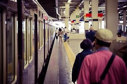 L'odissea in treno da Palermo a Roma: 4 ore fermi a Villa San Giovanni