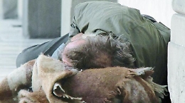 Non è reato vivere per strada, prosciolto clochard palermitano