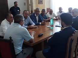 Rifiuti: riunione in Prefettura sul mancato pagamento degli stipendi ai lavoratori