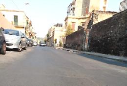 Via Galatioto, scontro tra scooter: giovane in gravi condizioni