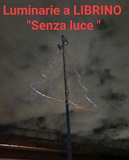 Librino (Ct): installate luminarie...peccato che manca la luce
