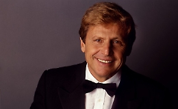 Il violino di Uto Ughi apre cartellone estivo del Teatro Massimo Bellini