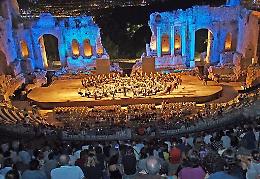 La Regione non paga e Taormina si indebita «Teatro Antico aperto per evitare figuracce»