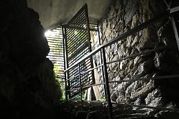 Il &ldquo;mondo fermo&rdquo; sotto Catania: quel che ci fu prima dei Greci, la grotta Petralia