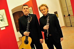A Enna il nuovo tango del Duo Astor