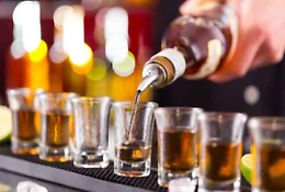 Catania: “shottini” in offerta ai minori, sanzionato il titolare di un pub