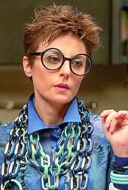 L'attrice catanese Manuela Ventura,  una marchesa francese per “Cetto c’è, senzadubbiamente”