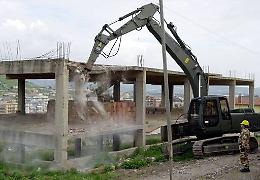 Agrigento, il Comune ha affidato i lavori per demolire otto abusi nella Valle dei Templi
