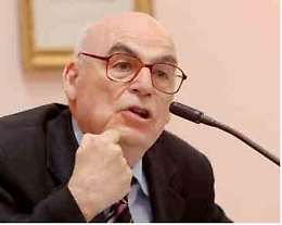 Il filosofo Natoli &laquo;Lotta per l&rsquo;ambiente e al terrore: due facce della stessa medaglia&raquo;