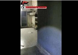 La &laquo;guida&raquo; accompagnava i clienti che compravano droga a Librino