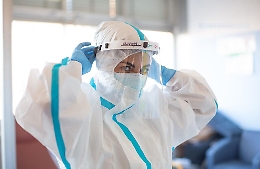 Covid, il bollettino del 12 marzo: in Sicilia 679 nuovi casi e 13 morti