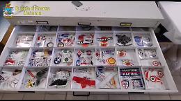 Dentro il laboratorio del falso scoperto a Belpasso: loghi, presse e stampanti 3d