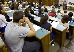 Università: in Sicilia cresce il numero degli iscritti. «E c'è anche chi sceglie di rientrare»