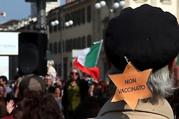 Le liste “no vax” della Regione siciliana e i dubbi del Garante: «Ma è tutto in regola»