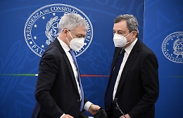 Fisco, ammortizzatori, pensioni, è caccia alle risorse nella manovra