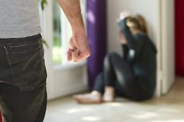 Botte alla giovane compagna anche quando era incinta, arrestato 20enne a Catania