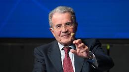 Prodi "resuscita" l'idea Ulivo (con il M5s) e Letta non chiude: «Ascolto sempre il Professore»