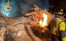 Strage di Ravanusa, sott'accusa la rete del metano: e c'è chi sentiva da giorni puzza di gas