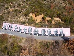 Il murales dell'artista gelese ha troppo rosa e ad Alassio la Soprintendenza scende in campo