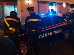 Sortino, uomo picchiato e accoltellato: arrestati due fratelli