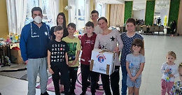 Il bus della Fortitudo Basket &egrave; arrivato a Chelm: primi pacchi distribuiti